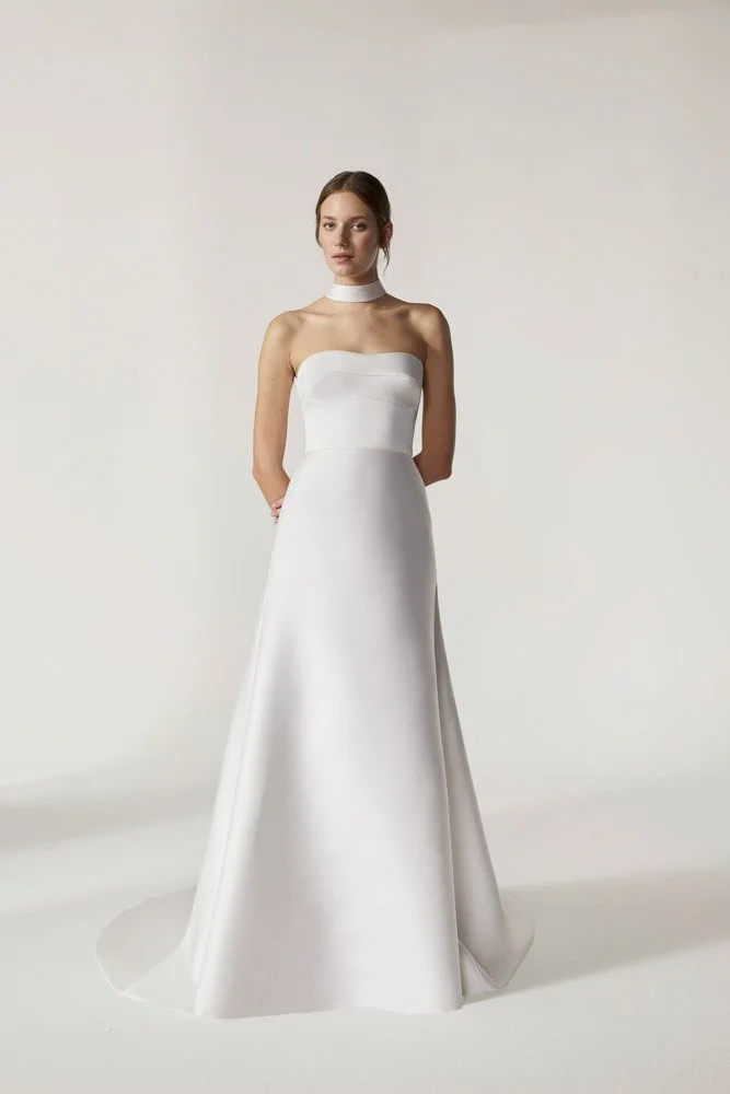 Jesus-Peiro-Wedding-Gown-Cork-2652_A.jpg