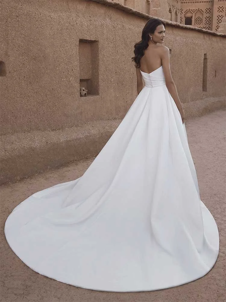 Enzoani-Tallulah-Wedding-Dress-2.jpg