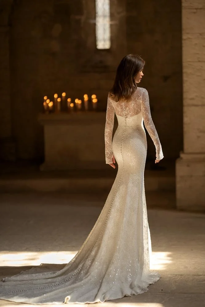Eva-Lendel-Kioto 6-Wedding-Dress-7.jpg
