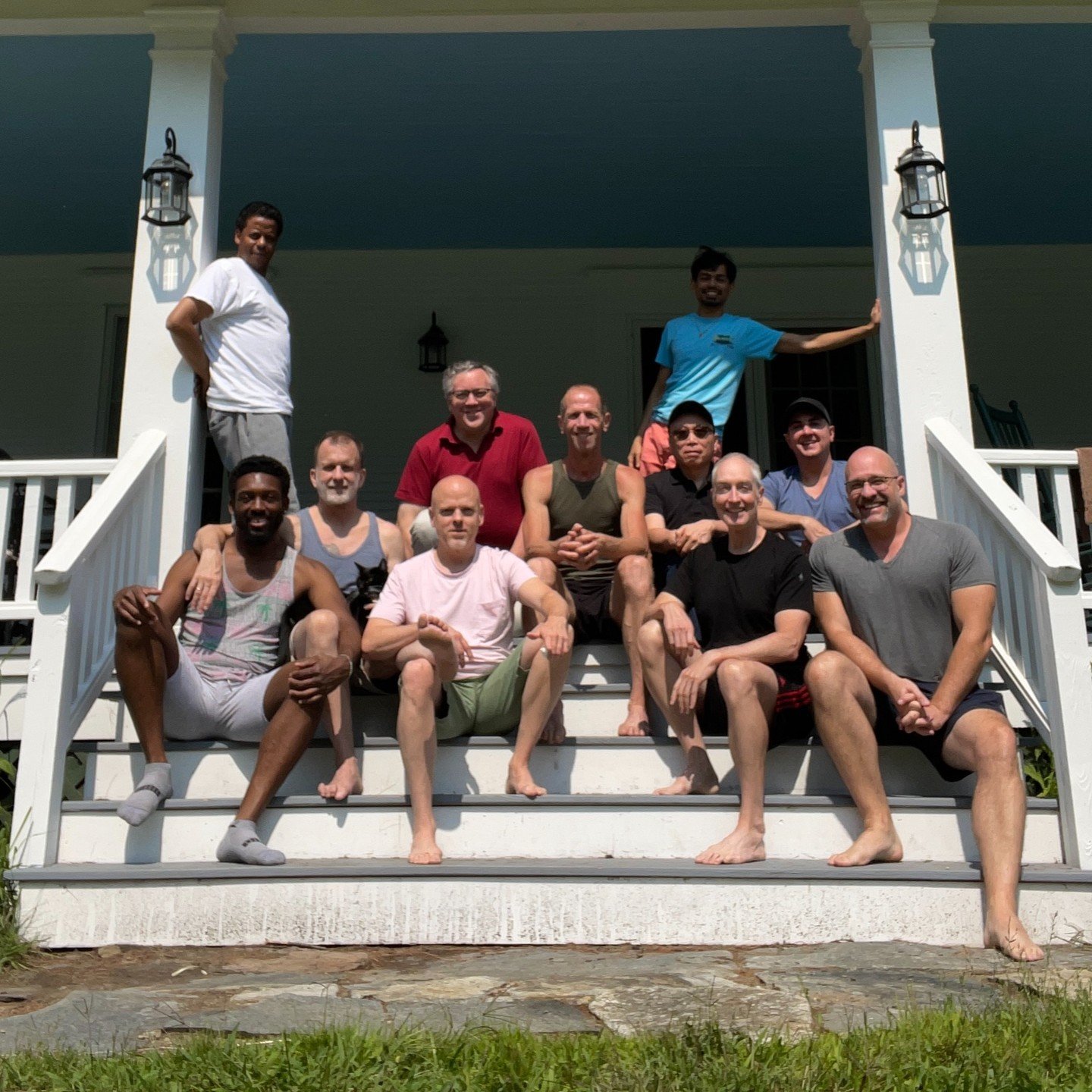 What are Willow&rsquo;s Gay and Bi Men&rsquo;s Gatherings all About?

We organize our gay and bi-men&rsquo;s gatherings to maximize the fun&mdash;the program varies from gathering to gathering. On these special weekends, we invite participants to off