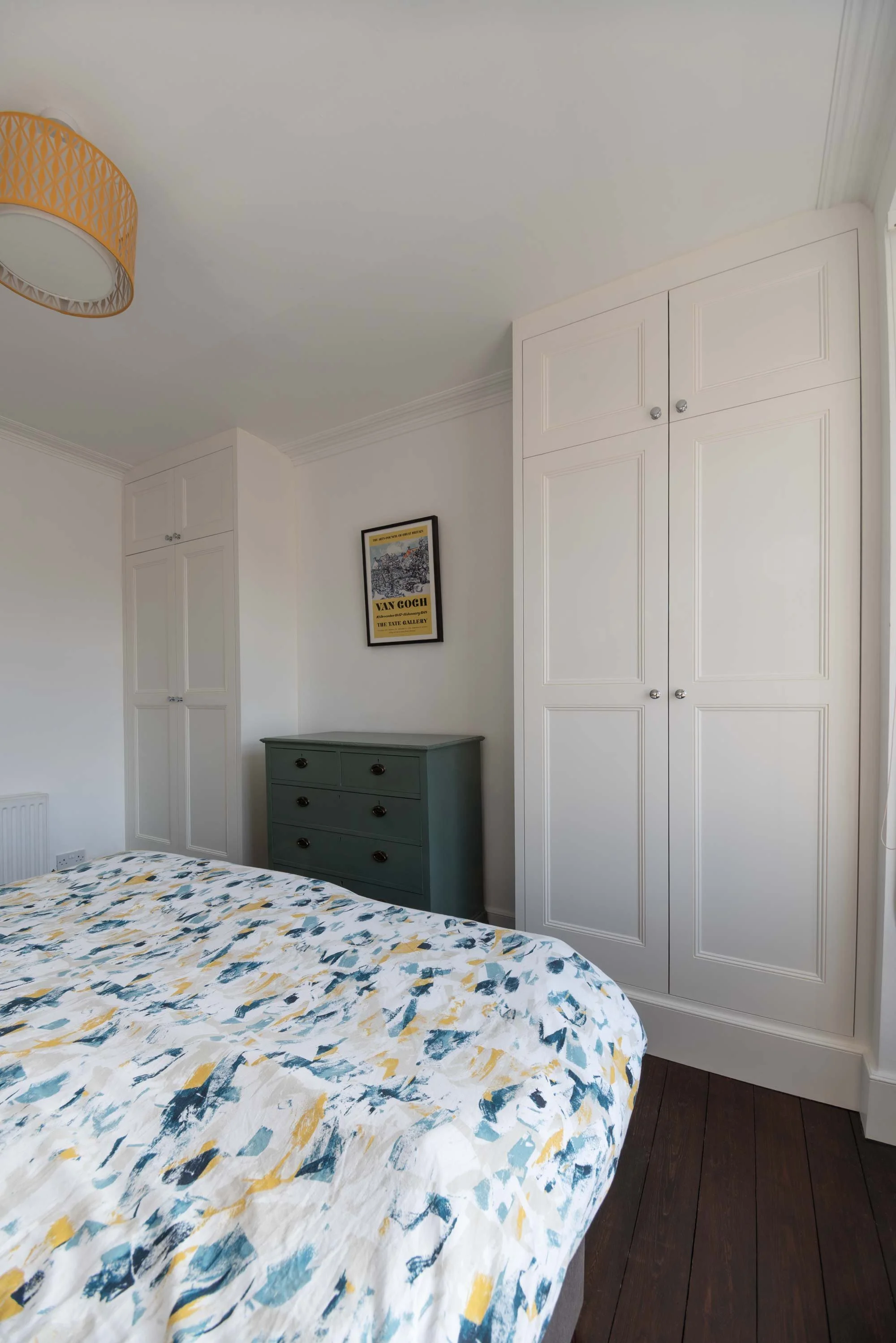 shaker_door_wardrobes-bespoke-london.jpg