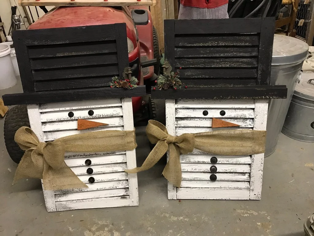 snowman shutters.jpeg