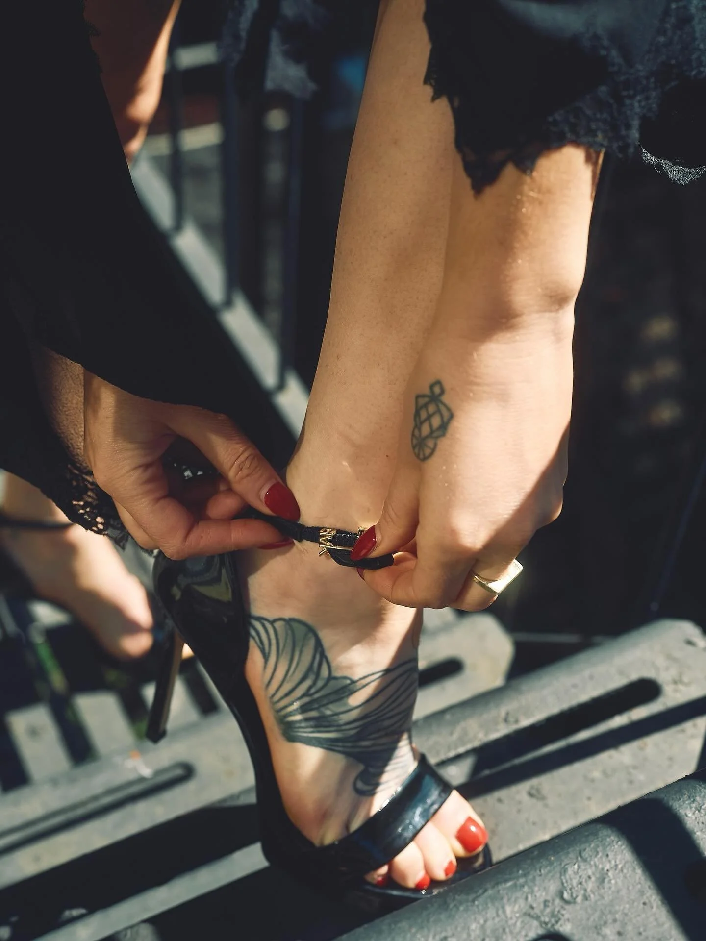 I take a step forward; you bow to Me.
Those who are weak do not belong in My world&mdash;
for without integrity and obedience, there is no power exchange, only illusion. 🗝️

📷 @bruno_destombes