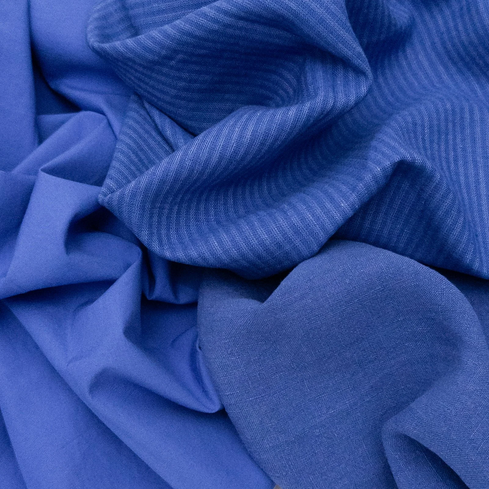 Take a closer look at a few of our vibrant sapphire blue hues 🫐

Featured here is Cairo Sapphire, our 100% linen with antique wash finish; Eden 2914 Azure, our yarn-dyed linen/cotton stripe; and Nova Sapphire, our sandwashed cotton poplin.

#gordonf