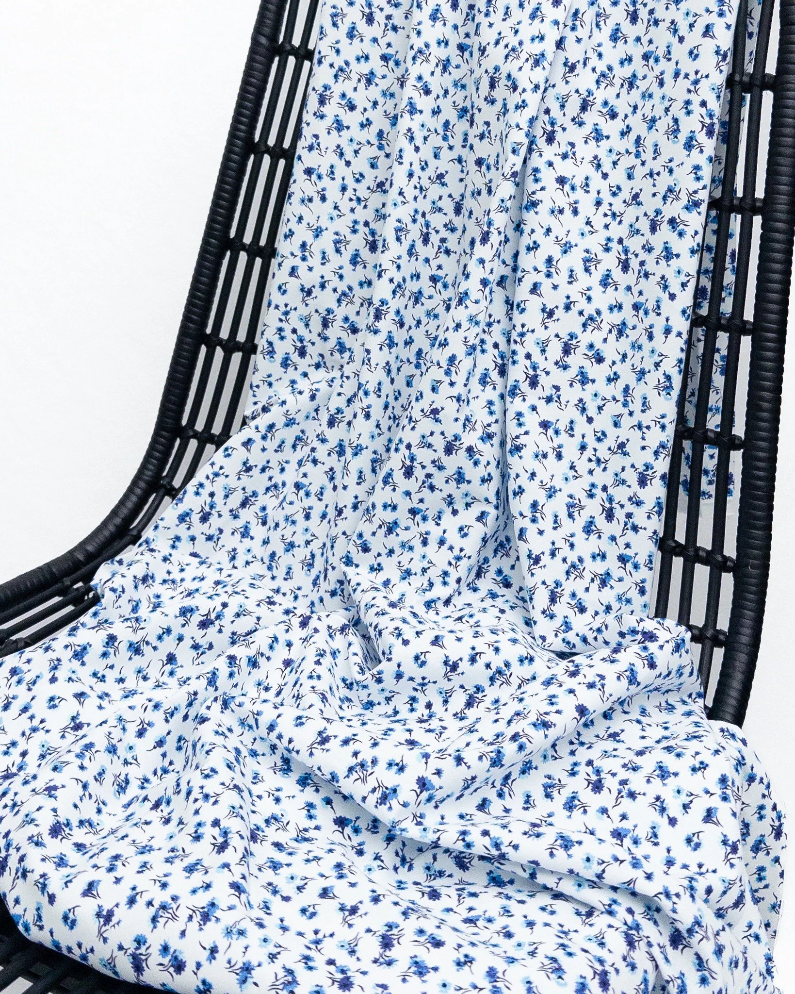 Our shelves are stocked with organic cotton ditsy florals 🌼

This is quality Nina&mdash;a 115 GSM, 100% organic cotton poplin. Airy, breathable, and perfect for summer dresses.

To view the full selection of prints, please contact your sales rep or 