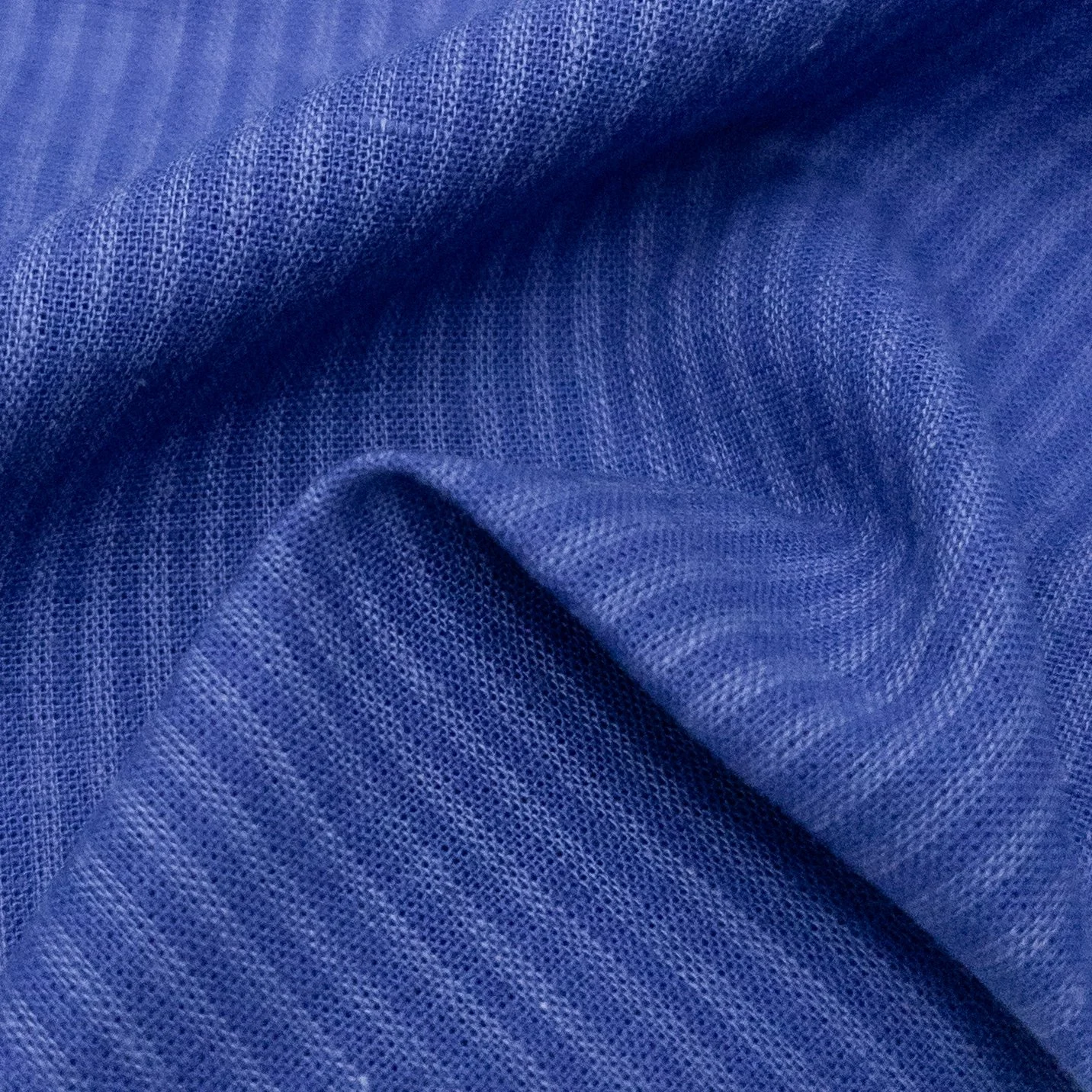 Eden Stripe 2914 🫐 This tonal stripe is available in two colours&mdash;Azure and Jewel.

Eden is one of our best-selling yarn-dye qualities! Made with a blend of cotton and linen, it is soft, lightweight, and breathable. Perfect for dresses, shirts,