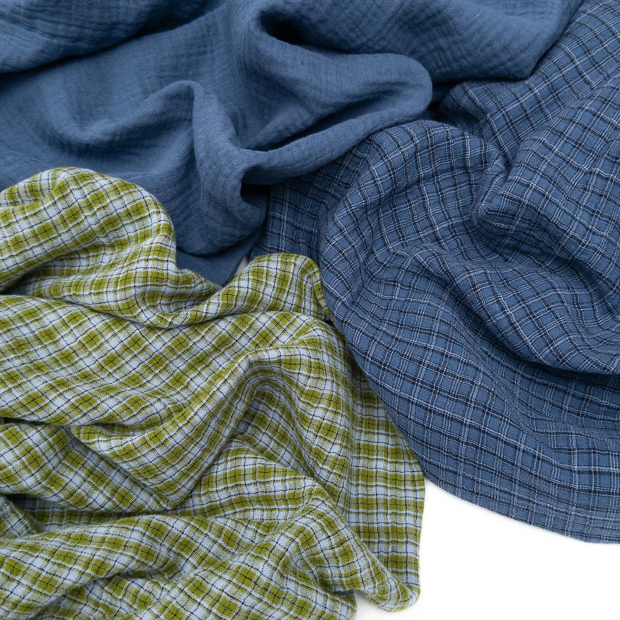 A timeless staple, Lennon continues to be a go-to for every season. This best-selling organic cotton double gauze is refreshed in new yarn-dyed checks and thoughtfully coordinated with Zola. 

Swipe through to take a peek, and contact us to view the 