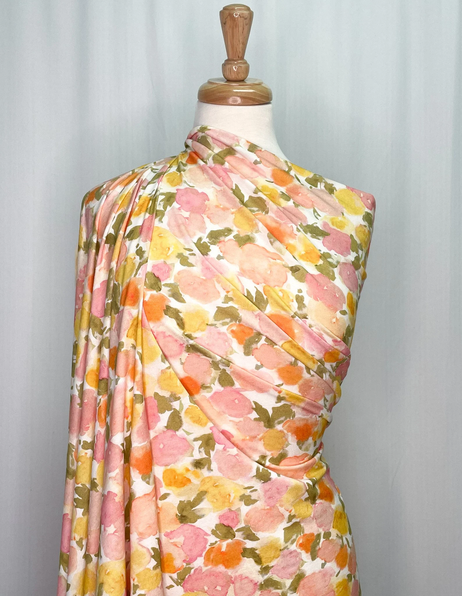 2749 - White/Pink