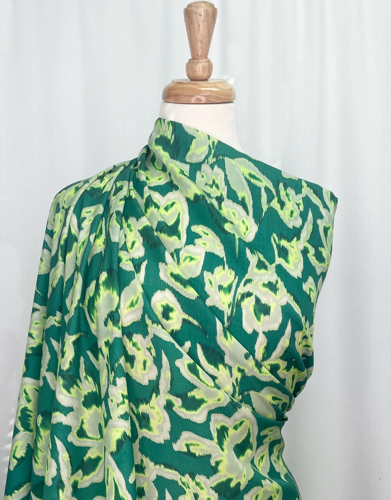 2731 - Emerald/Lime
