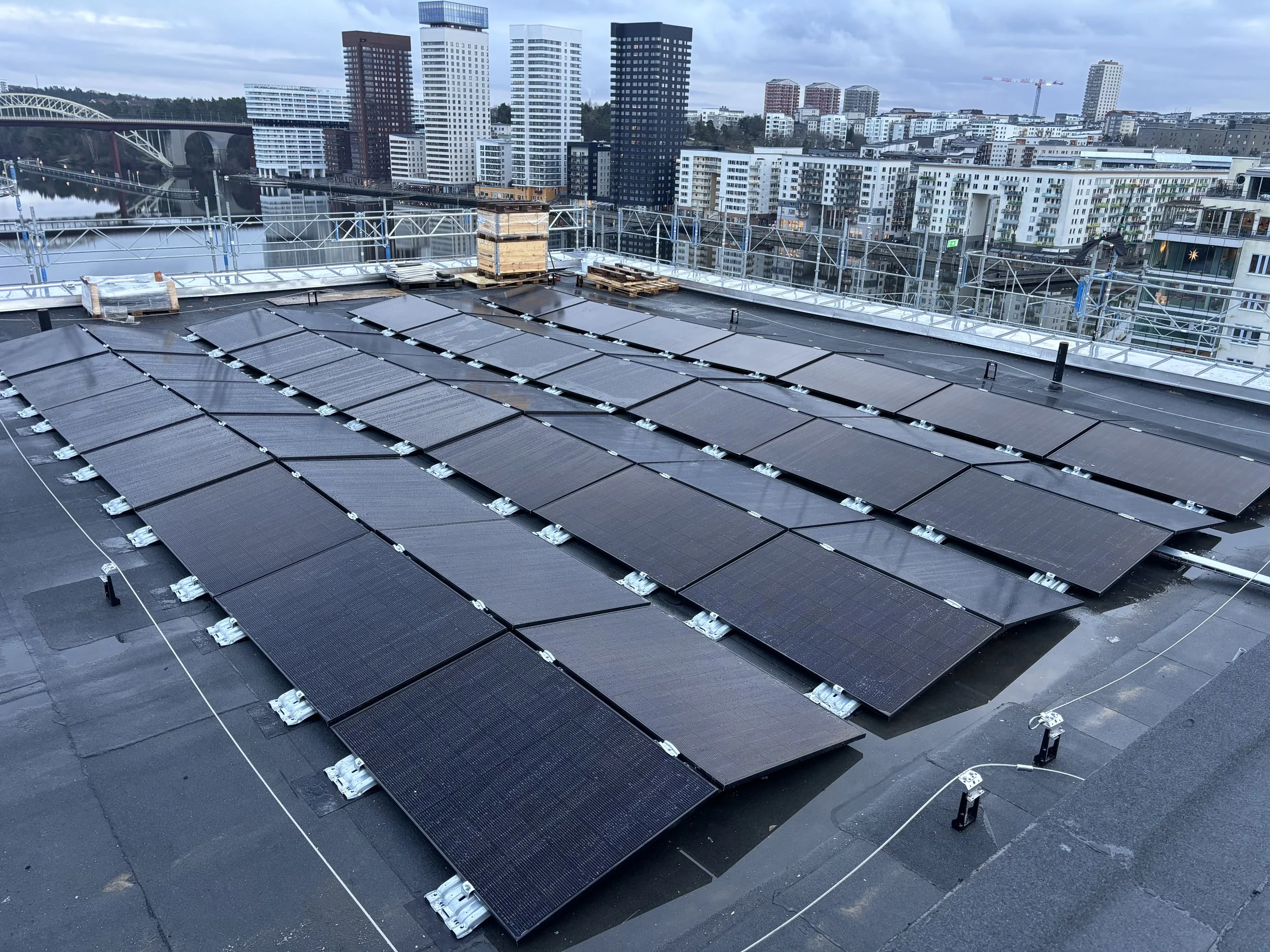 NovaMontagepartnersolceller