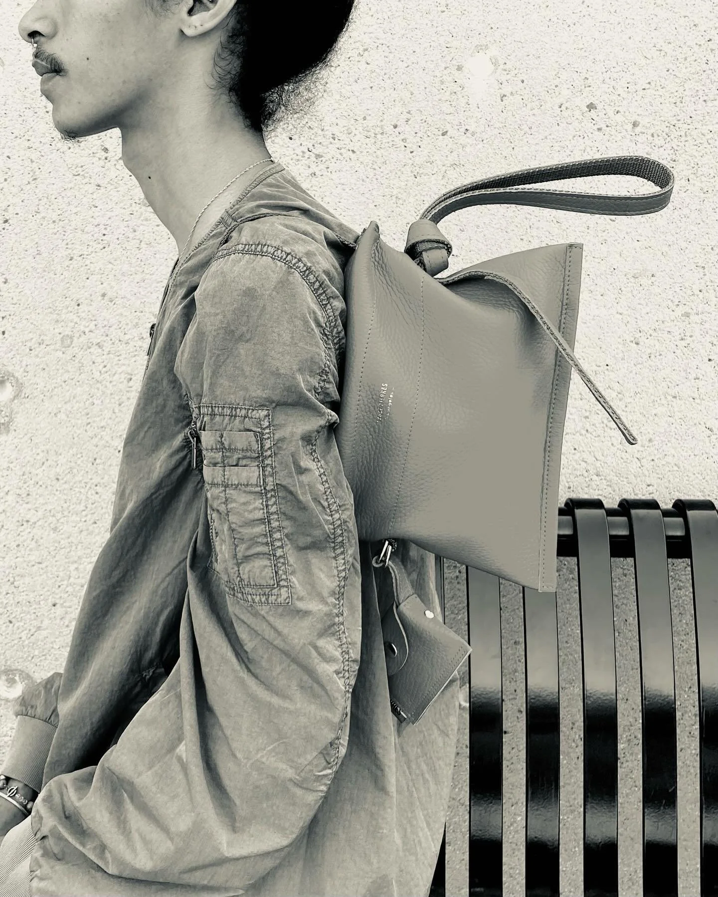 mood: #minigilli

1, essential mini-bag&hellip;endless ways to wear

Shop this style and our full range at www.LANCEPIERRES.com

#lancepierres #accessories #madeinla