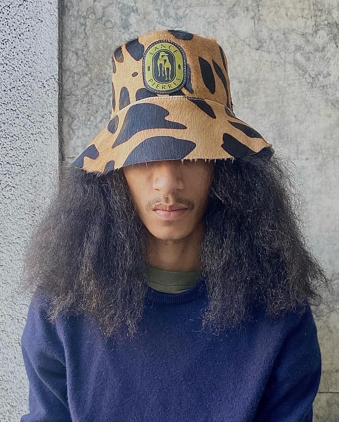 Poppin OUT in 2026 like&hellip;

&ldquo;Lauoowwwwww-Tadaaauawooowww!!!&rdquo;

&hellip;in the #oakwood bucket hat in &ldquo;FERALLE&rdquo;&hellip;as if there was any other choice?

Shop it along with our entire accessories range at www.LANCEPIERRES.c