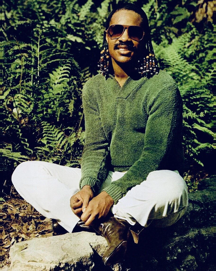 A verdant respite w/ Stevie&hellip;
Channeled via our #gilli convertible crossbody in &ldquo;cypress&rdquo;

Shop this style and our full range at www.LANCEPIERRES.com

#lancepierres #accessories #madeinla