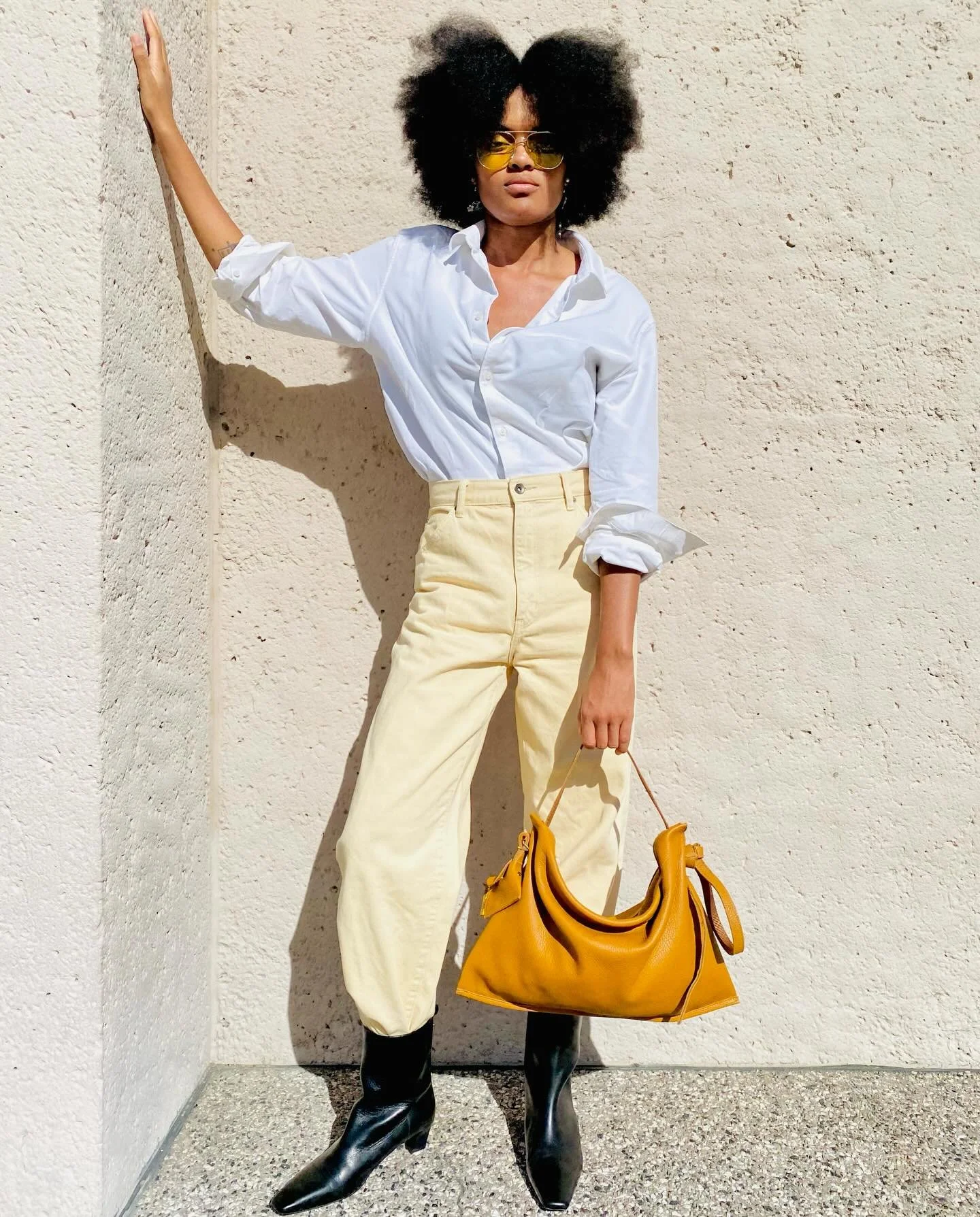 A new perspective, a fresh take&hellip;

The #gilli convertible crossbody in &ldquo;pecannes&rdquo;

Available in a range of tones at www.LANCEPIERRES.com

#lancepierres #accessories #madeinla