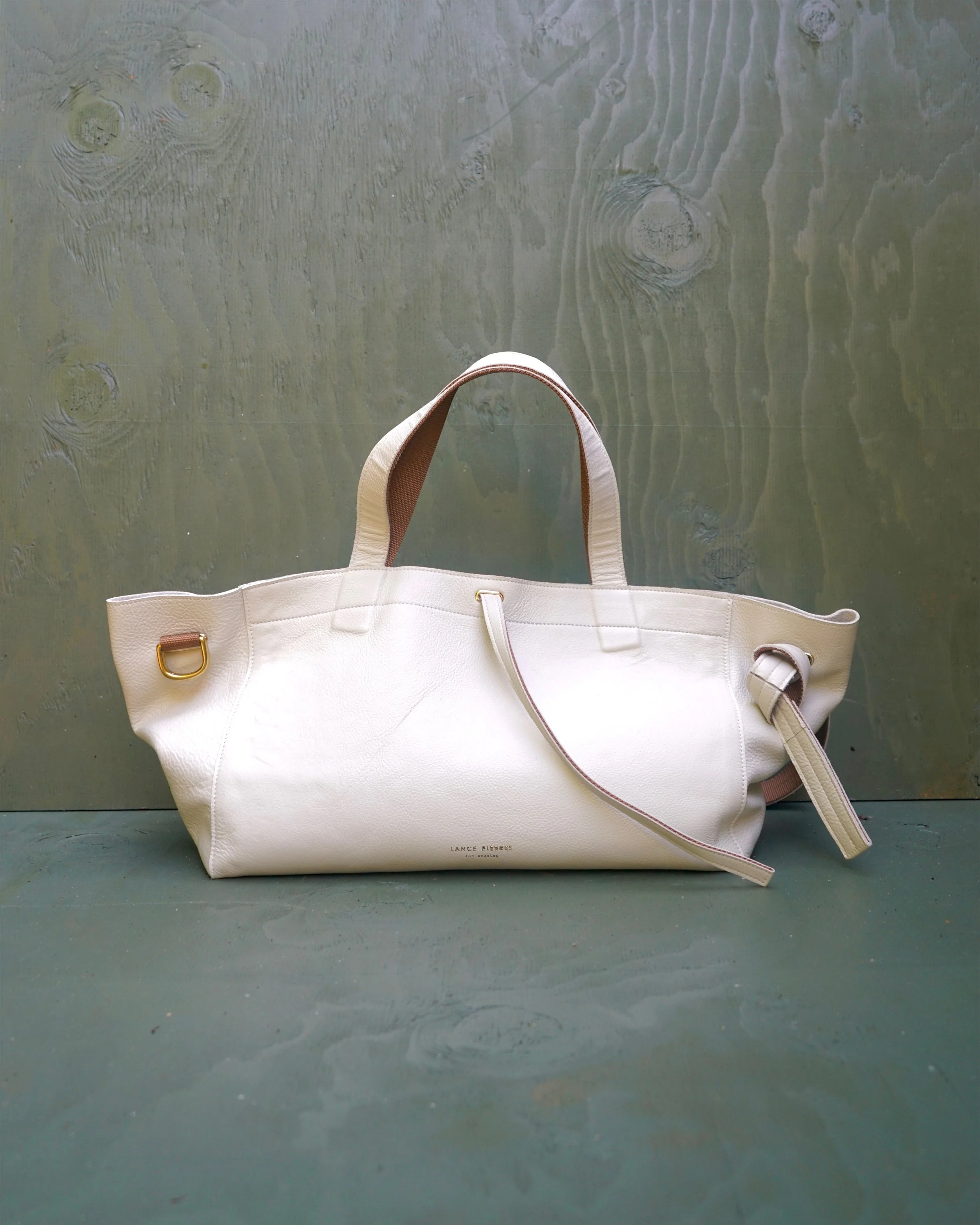 pelleplage 01 belted carryall tote: "tahini" double face plonge pebble calf