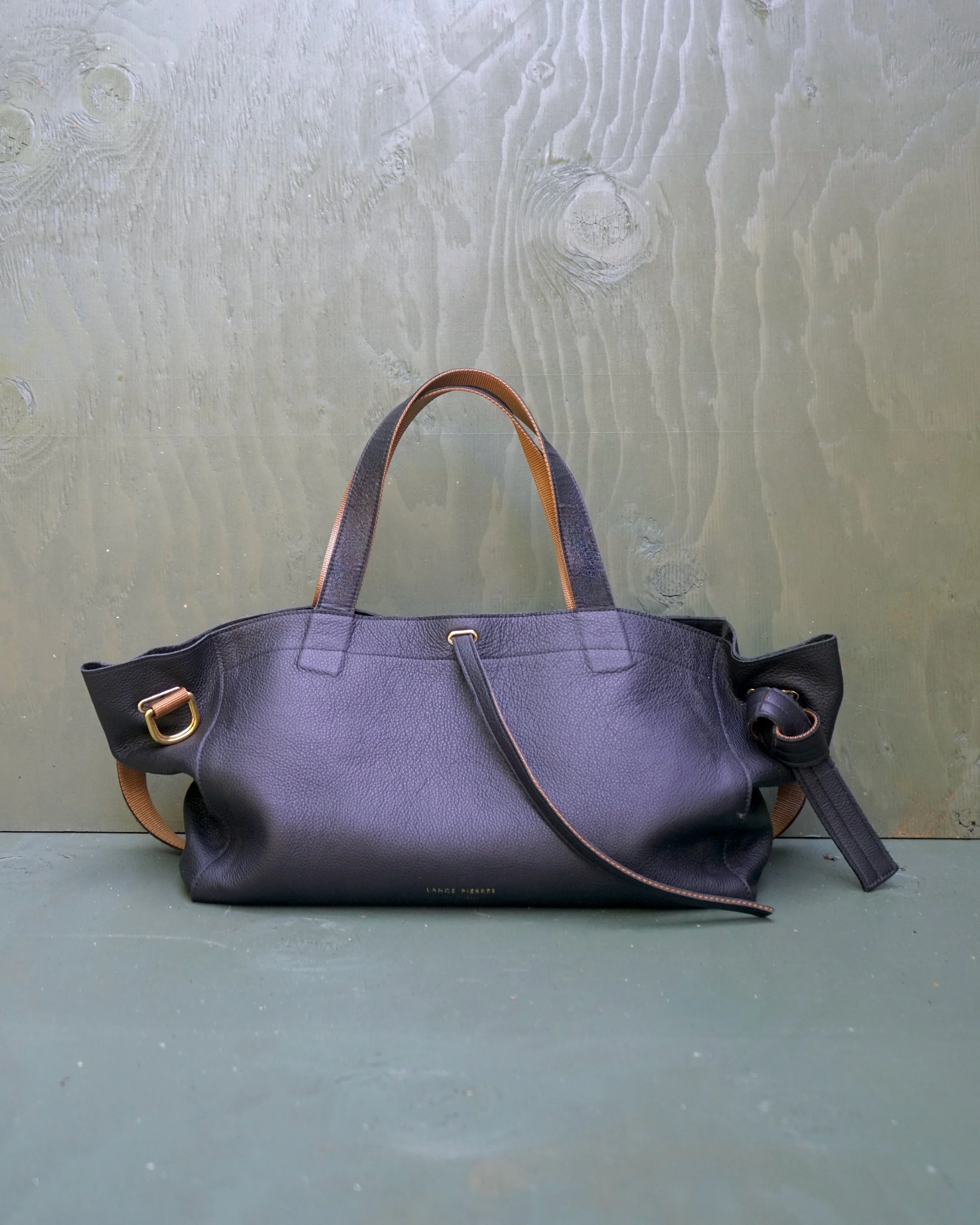 pelleplage 01 belted carryall tote: "carbon" double face plonge pebble calf
