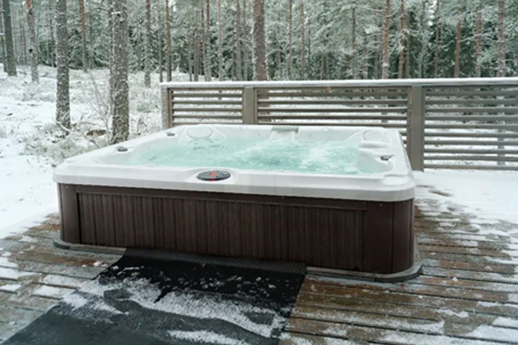 The Importance of Proper Hot Tub Winterization — The Spa Spot