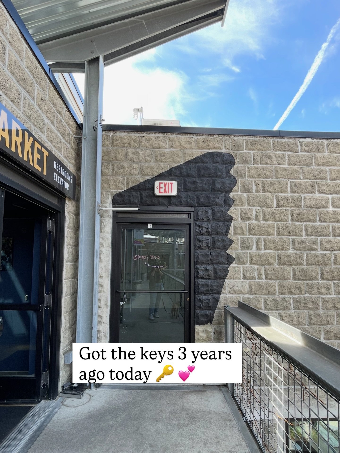 Three years, two hundred-ish weddings, and one billion fb marketplace purchases later, here we are! 💕

Dearly has a lot of day ones and for that I&rsquo;m very, very thankful.