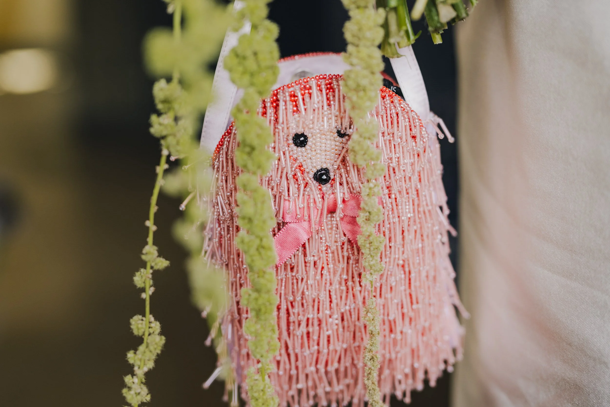  A small custom bag with a dog’s face on it 
