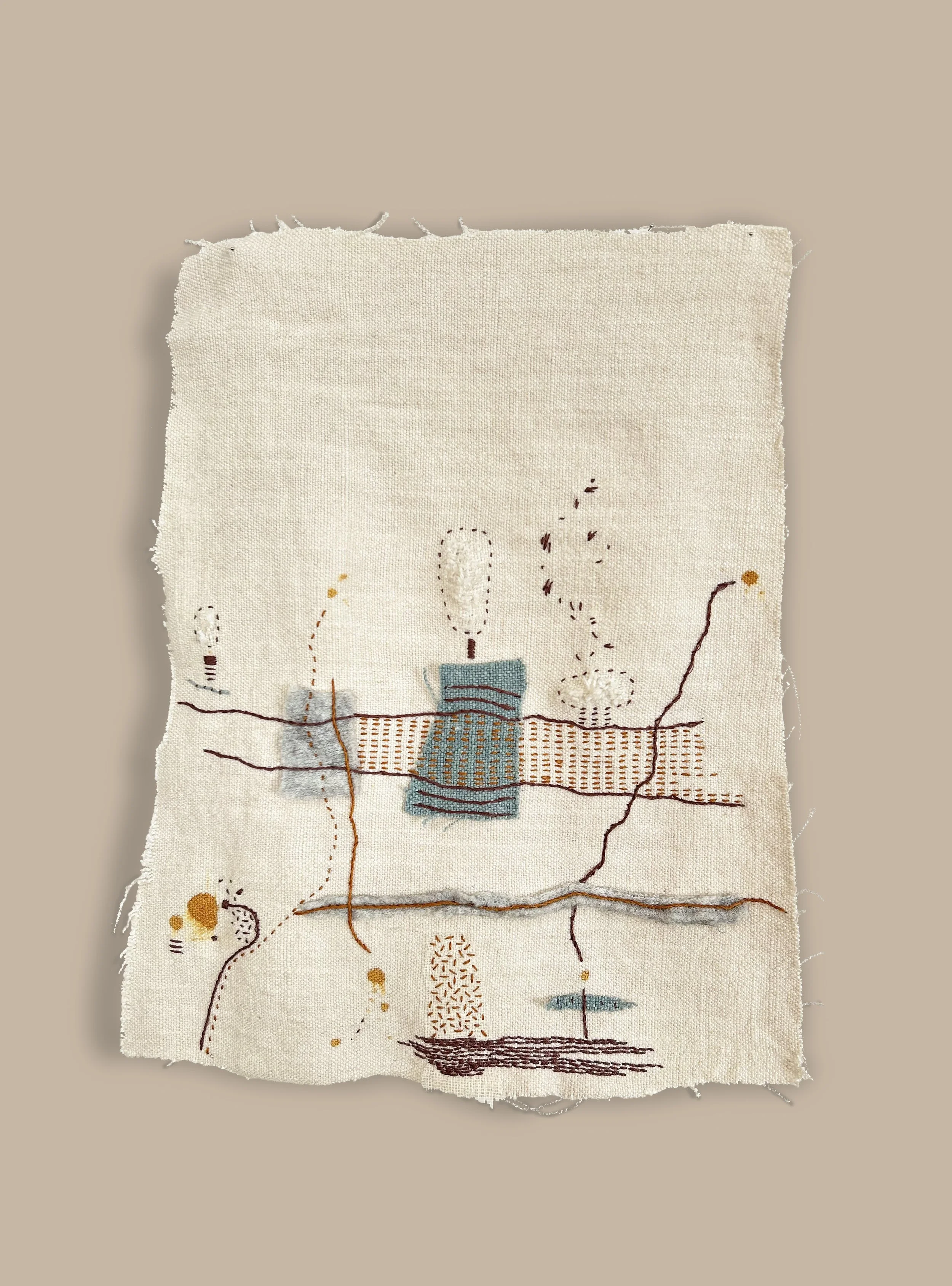 Bordado sobre lino 35*30 cm