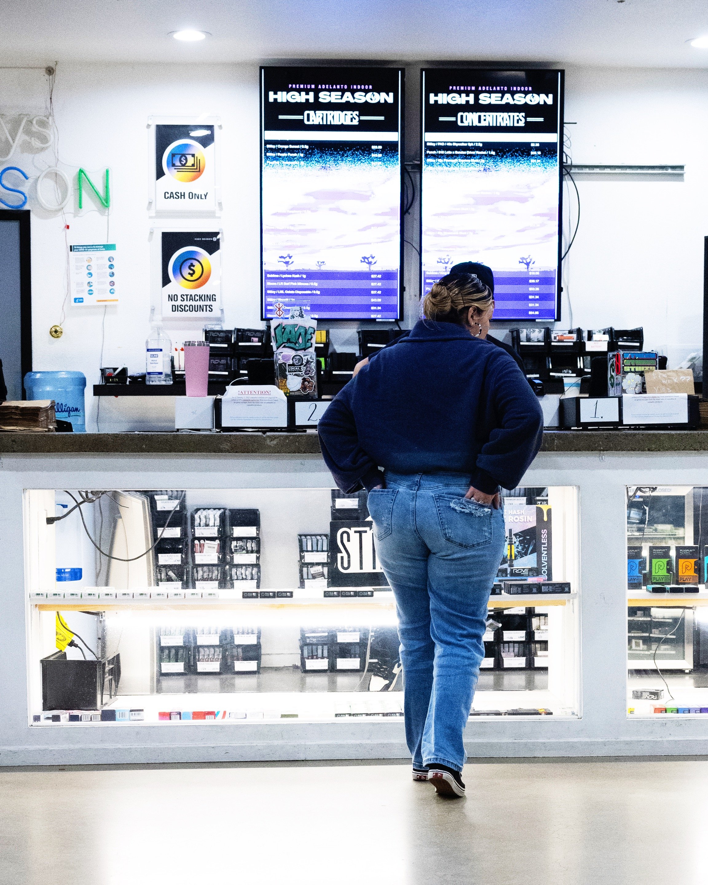 HIGHSEASON_MARCH_DISPENSARY-18.jpg