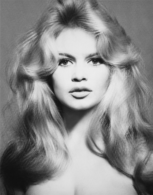 Brigitte Bardot, hair by Alexandre, Paris, January 27, 1959
