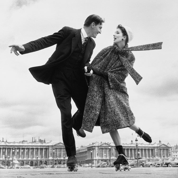 Suzy Parker and Robin Tattersall, coat by Dior, Place de la Concorde, Paris, August 1, 1956
