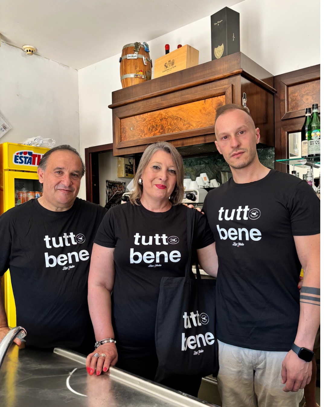 Tutto Bene T-Shirt (Black or Beige)
