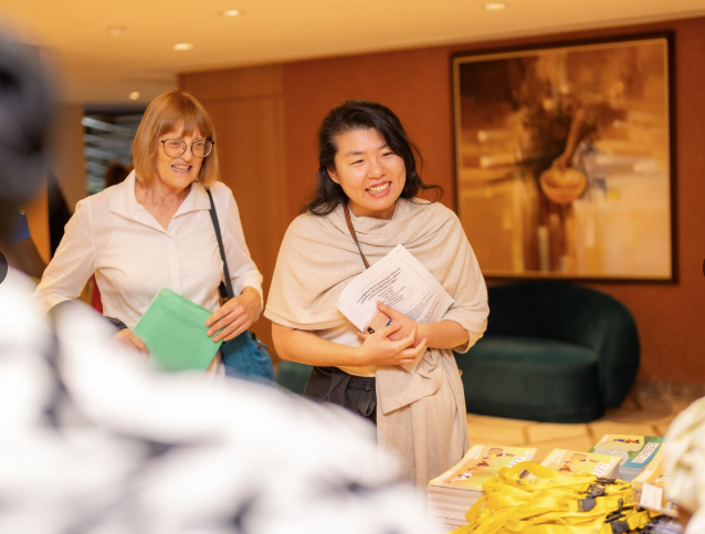 Carol and Erina in Dakar 2025-07-14.png