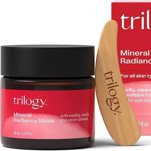 Trilogy Rejuvenating Overnight Mask is a step up from your standard night cream, containing a powerful blend of anti aging ingredients to have you waking up to younger, more hydrated skin. Their new super ingredient L22° restores the skin's lipid pro