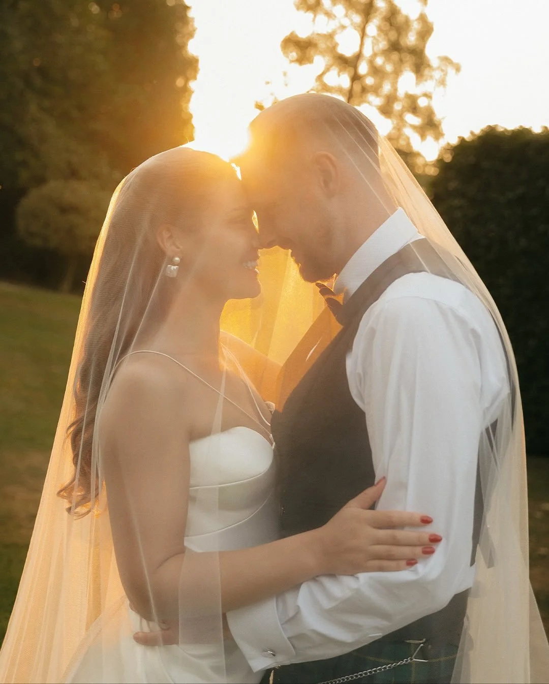 Just had to share more of this stunning day! 🏹🦢✨

Location @errolparkestate 
Photography @forloveandthistle 
Celebrant @fiona_dickson_celebrant 
Dress @divineatelier @morgan_davies_bridal 
Kilts @slatermenswear 
MUA @helenamilnemua 
Hair @alteregoh