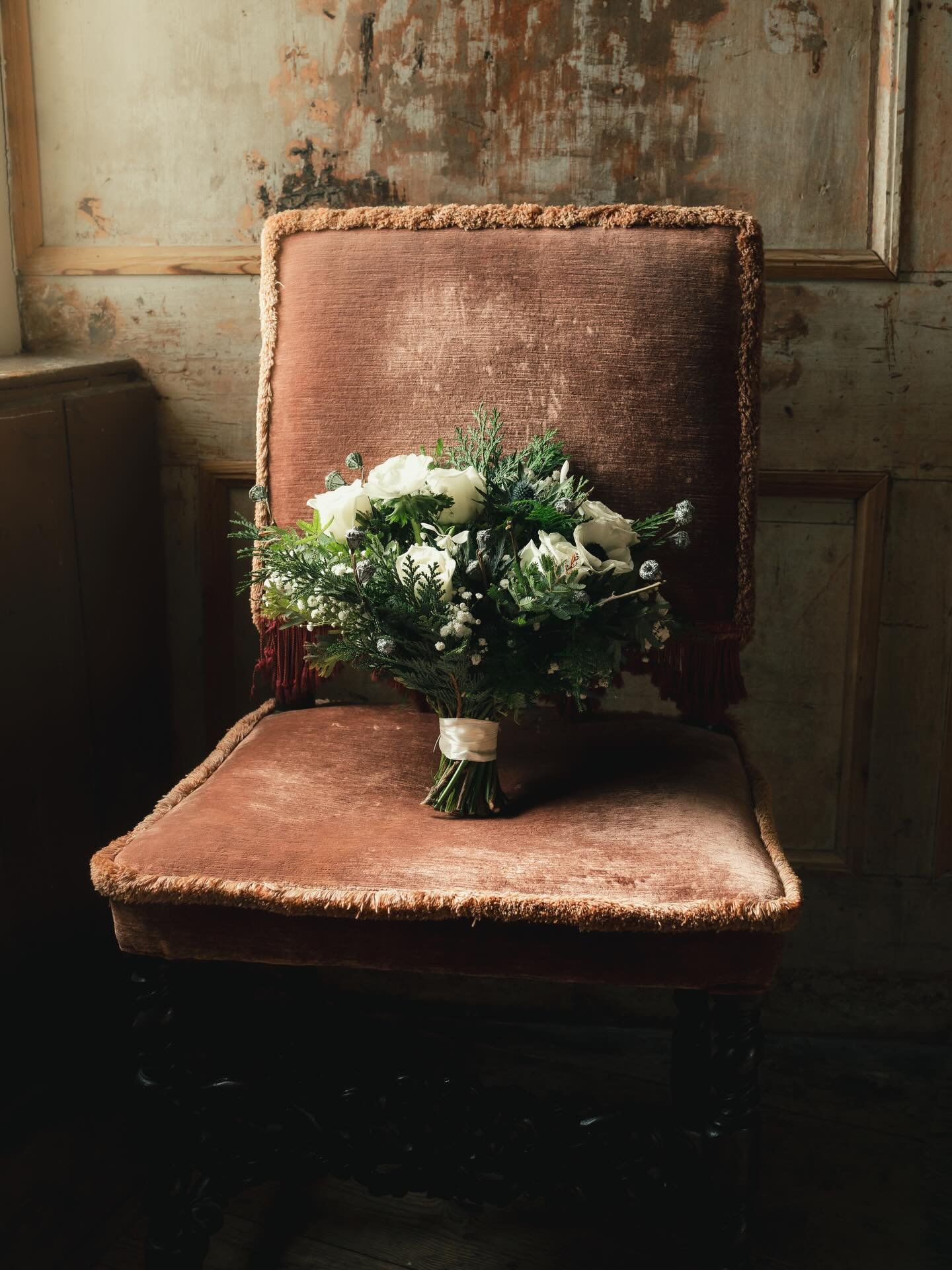 Meghan &amp; Ed 🤍

Yesterday I had the absolute joy of capturing Meghan and Ed&rsquo;s wedding at the stunning @neidpath_castle, one of Scotland&rsquo;s most romantic and historic castle wedding venues.

Set in the heart of the Scottish Borders, Nei