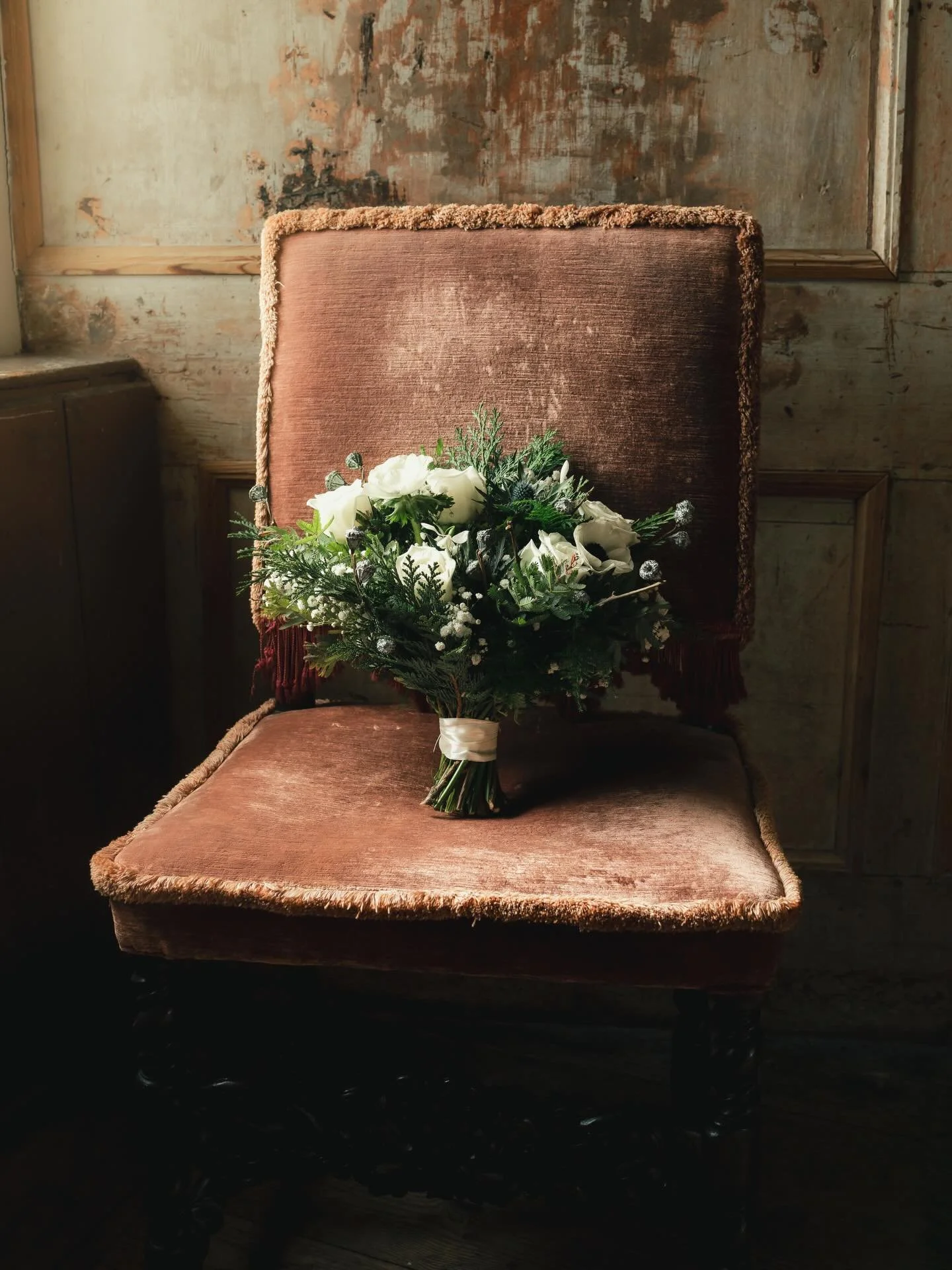 Meghan &amp; Ed 🤍

Yesterday I had the absolute joy of capturing Meghan and Ed&rsquo;s wedding at the stunning @neidpath_castle, one of Scotland&rsquo;s most romantic and historic castle wedding venues.

Set in the heart of the Scottish Borders, Nei