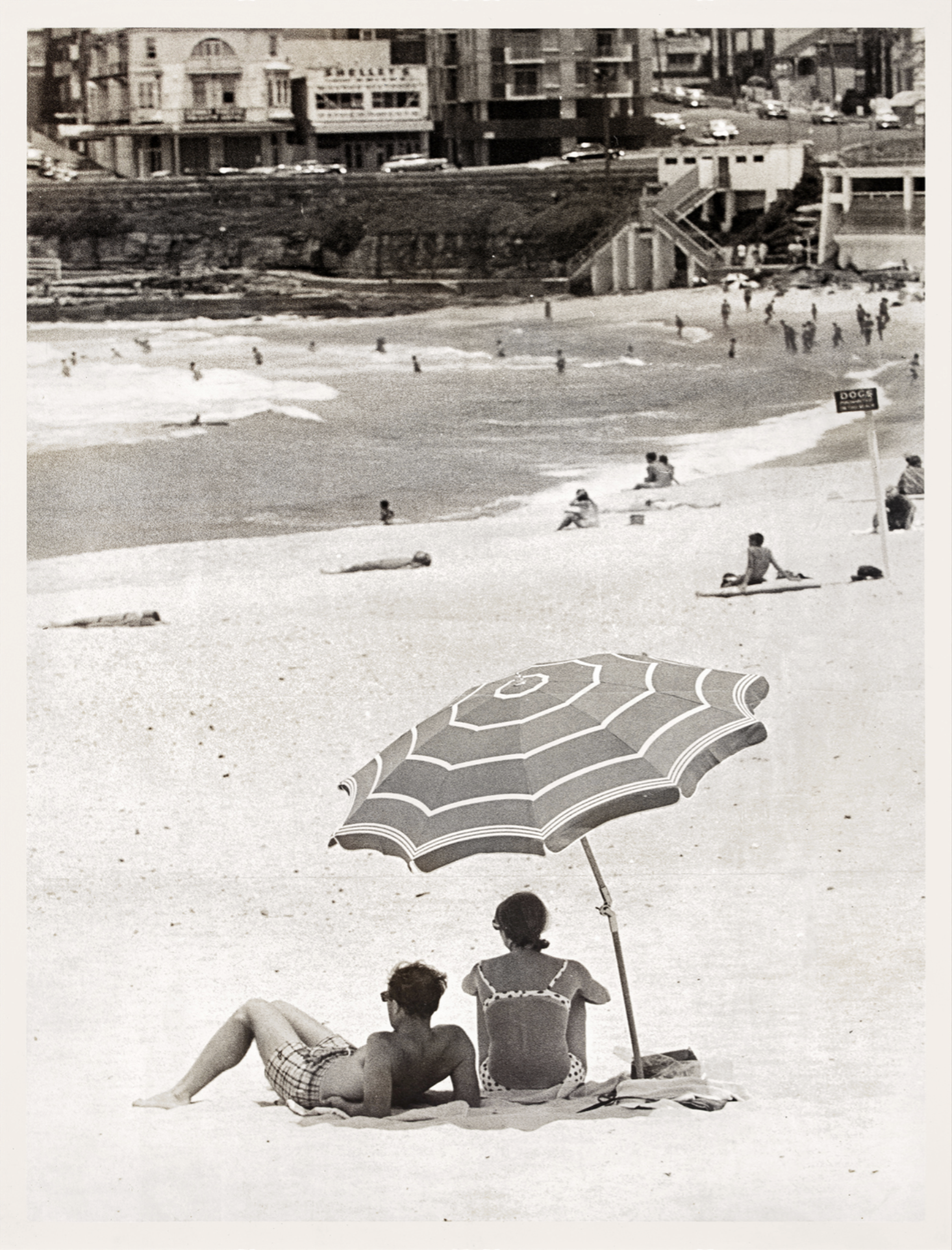Coogee Beach C. 1965.png