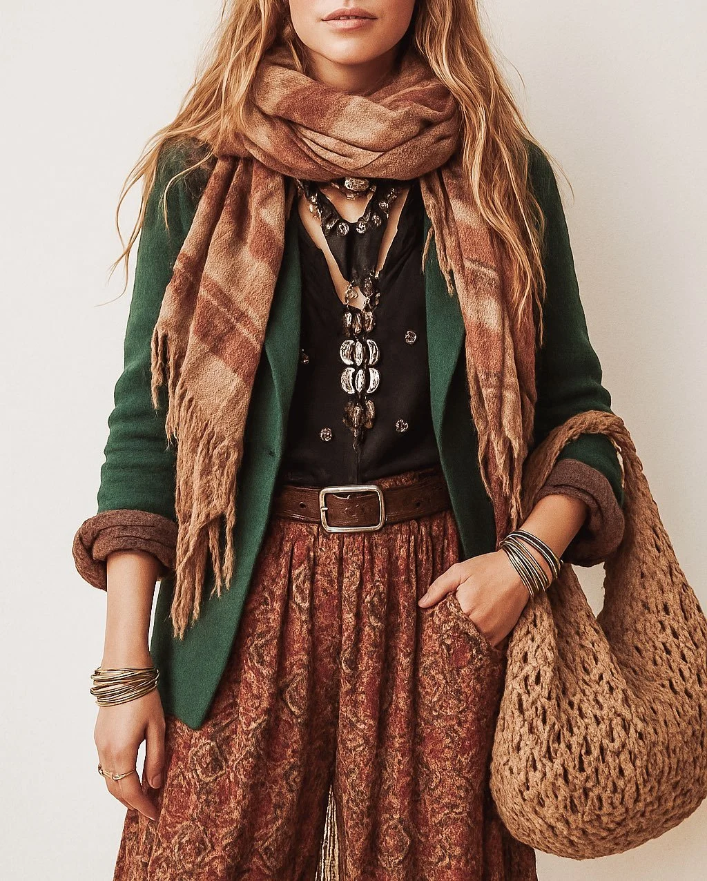 We’re amping up our vintage game this month and into October - vintage leathers, vintage blazers, vintage denim ✨ This just in → emerald green 100% wool ⚠️Vintage Pendleton ⚠️blazer, the kind of timeless piece that makes Fall feel complete