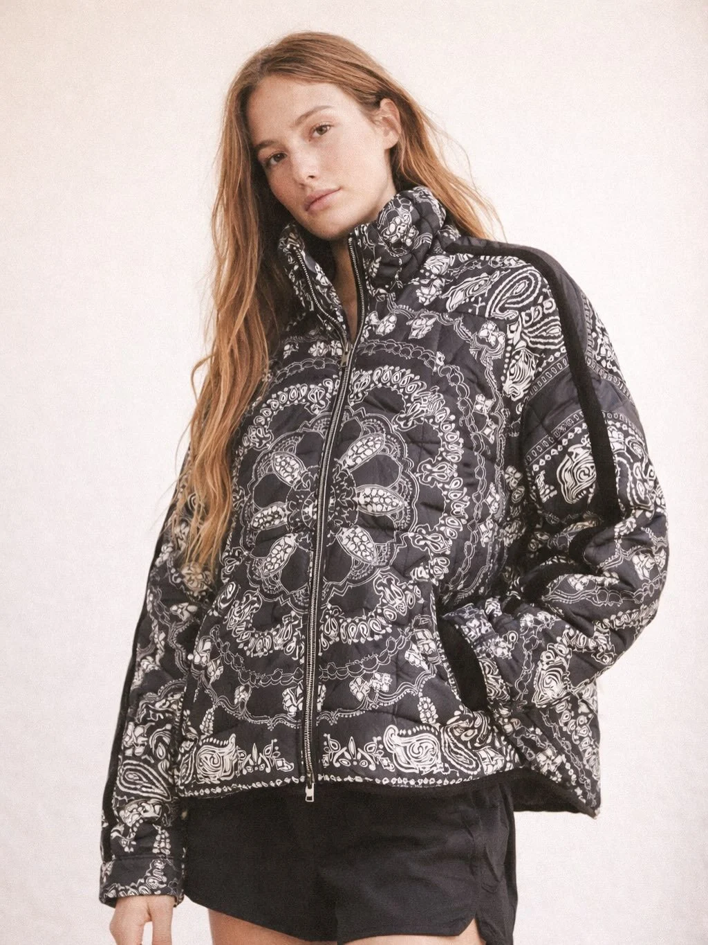 Outerwear moment courtesy of Free People. Now live online only.💫