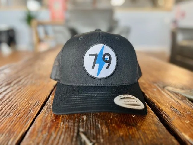 Moto '79 Trucker | Black/Black