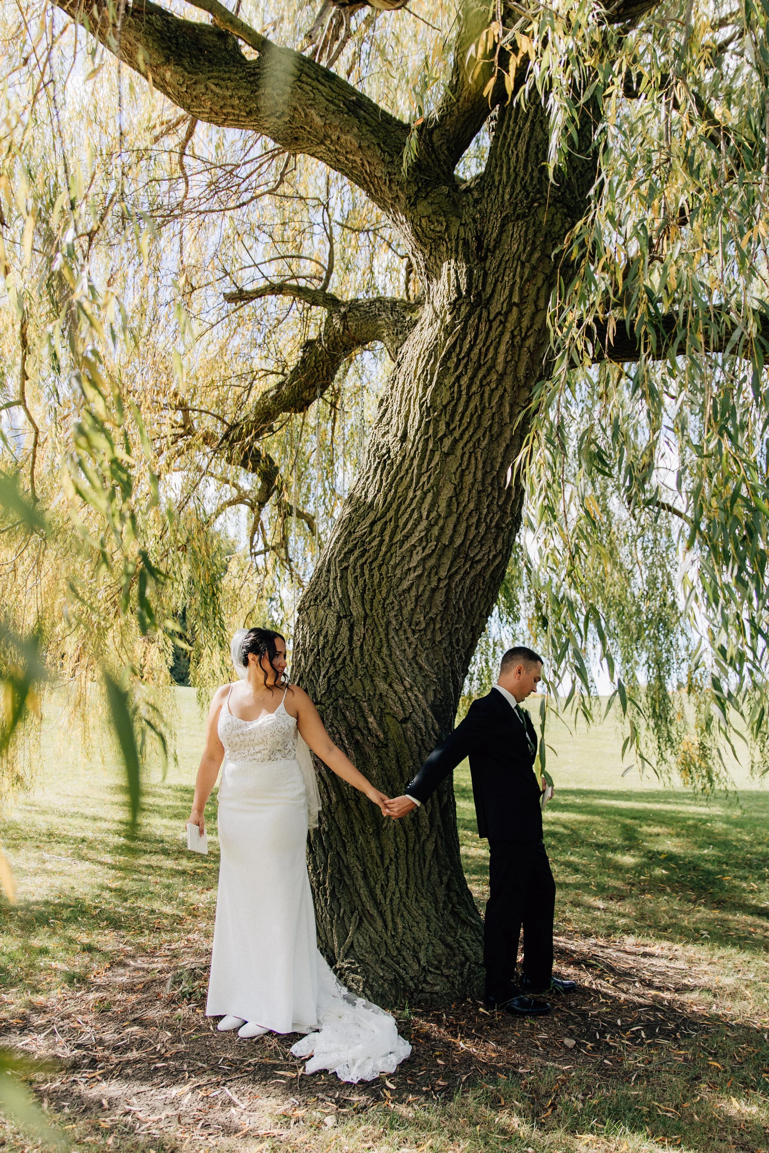 Amanda May Photo_Sasha & Matt's Wedding_Sneak Peeks-8.jpg