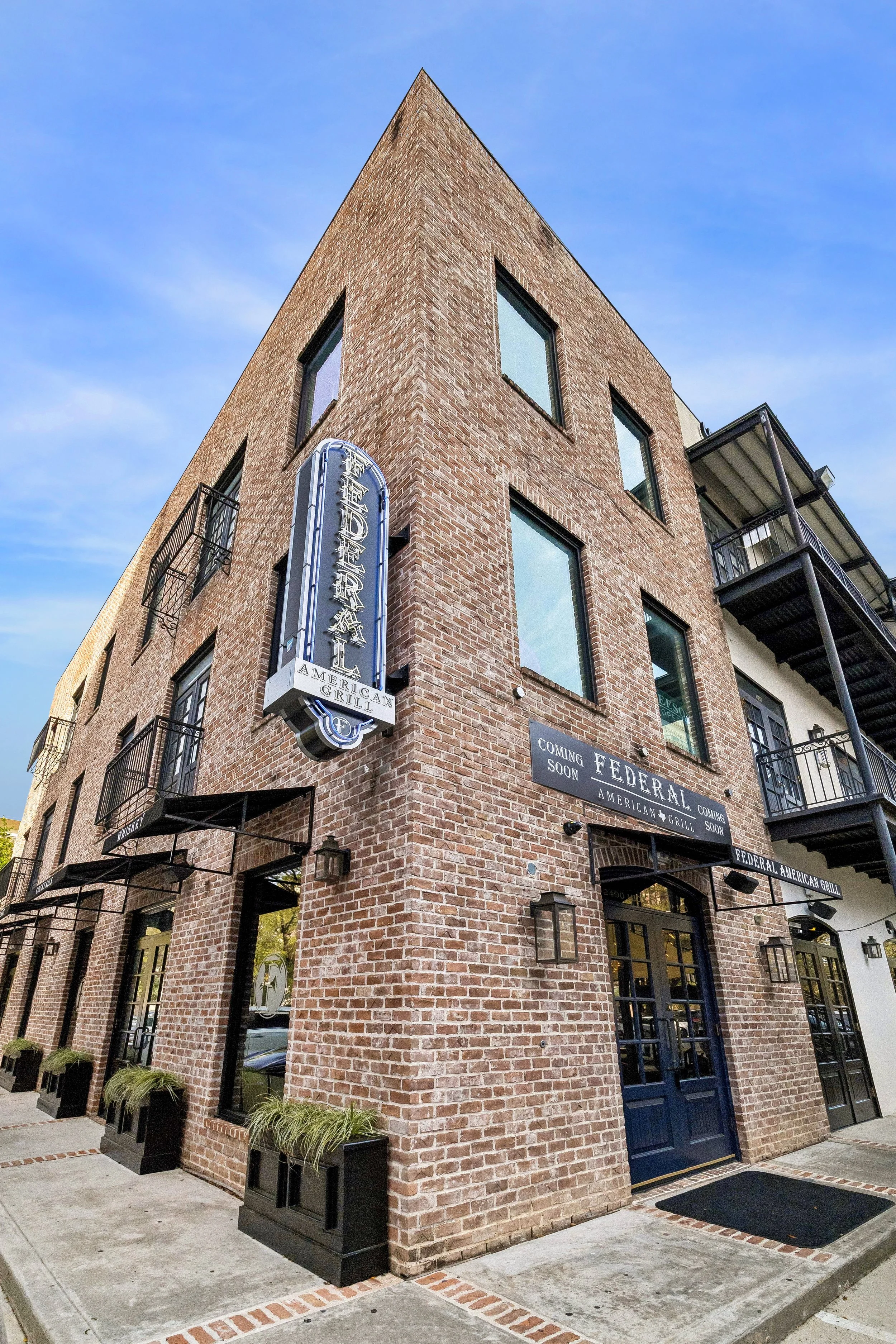 Mid 2400_100 IMG 04 (1).jpg