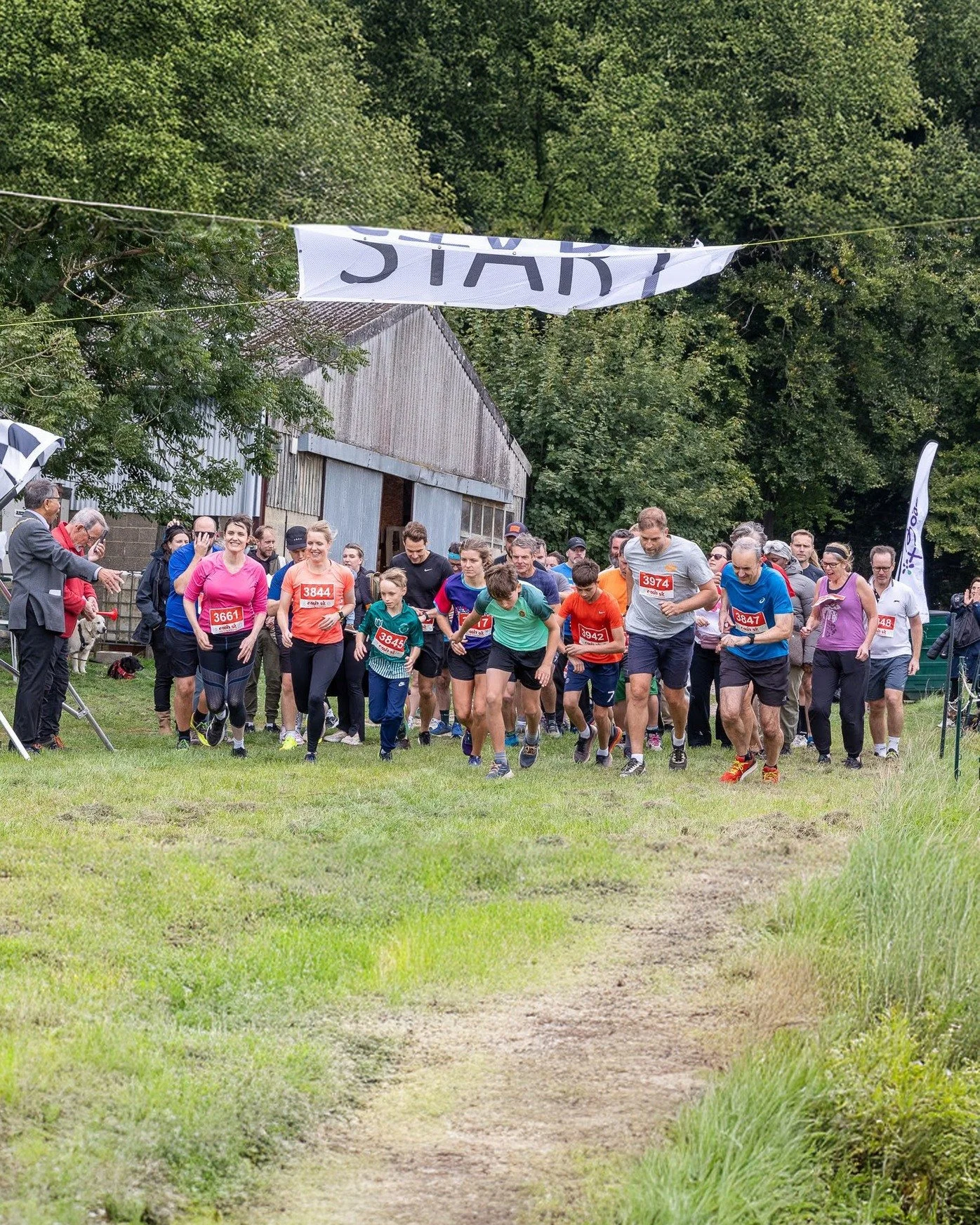 What a day! ☀️💛 On Saturday 27th September, Hill Farm was full of laughter, muddy trainers, and amazing community spirit as the @boazprojectuk Fun Day &amp; Trail Run returned for another incredible year! 🏃&zwj;♀️🌾

Set in the beautiful Hampshire 