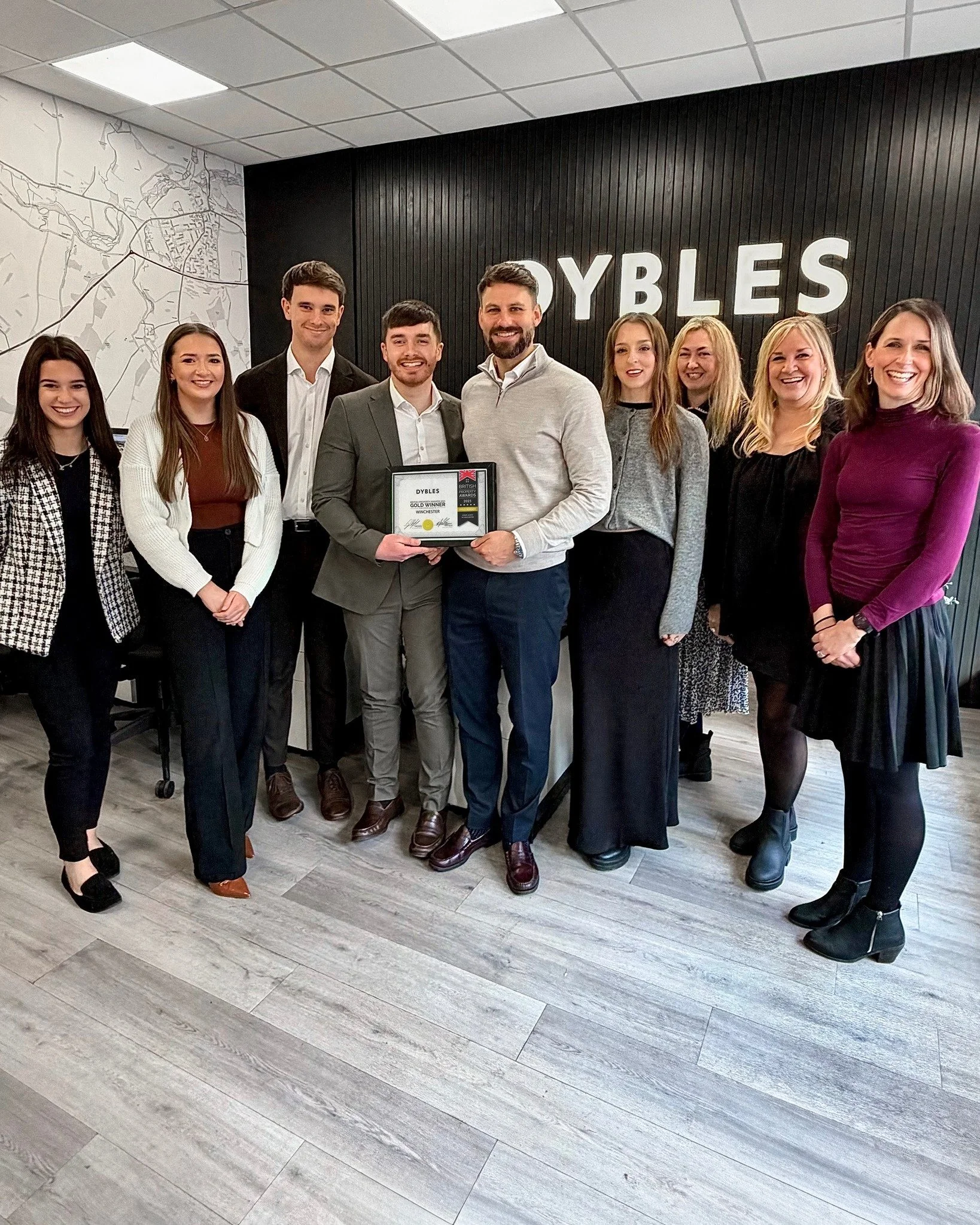 Still on cloud nine after our fourth consecutive Gold Award win at the British Property Awards&hellip; and the actual award has finally arrived! 🏆✨ We even managed to pin down (almost) the whole team for a quick snap 📸

#Dybles #EstateAgentWinchest