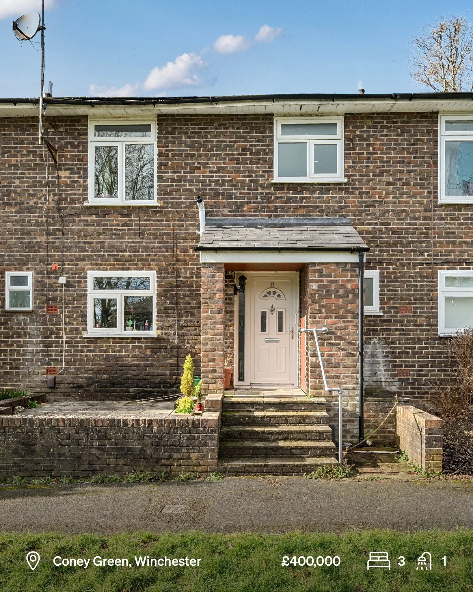 Set in the ever-popular Abbotts Barton area, this well-loved three-bedroom home offers the perfect mix of peaceful residential living and city convenience. Just a short walk from Winchester City Centre, it&rsquo;s an ideal choice for families, profes