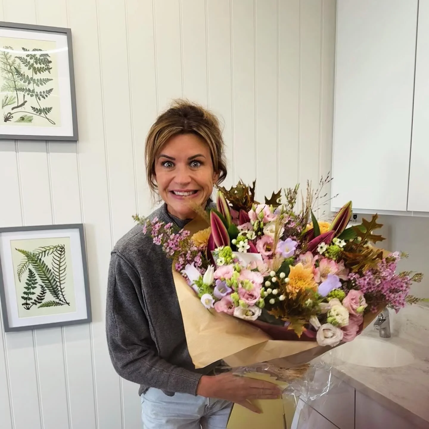 The boss&rsquo;s birthday 🎂 and what a bunch of beautiful flowers from the team! Lucky Katie 🌷🥳