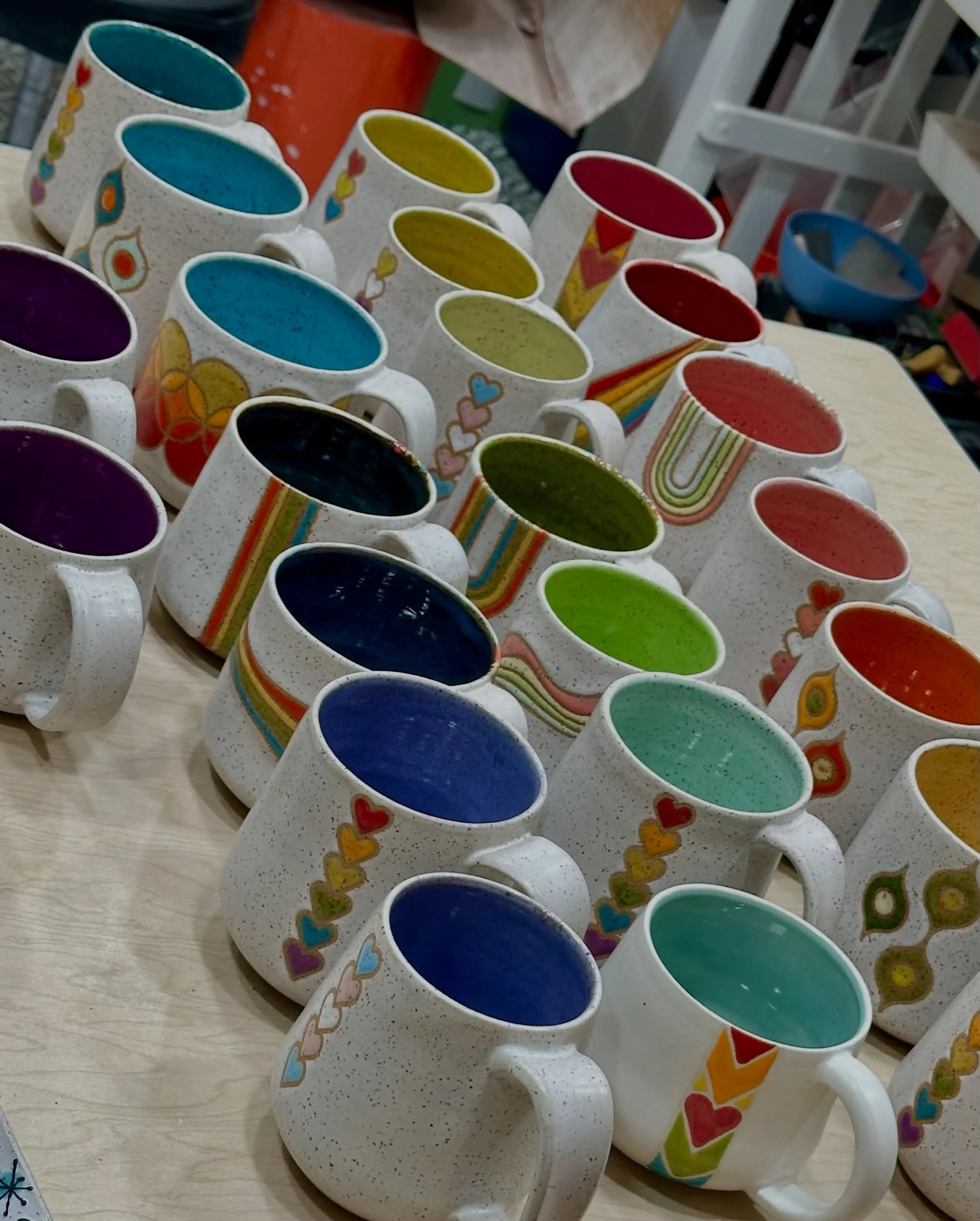 I&rsquo;m working on putting handles on mugs today and thinking about my last batch of beautiful mugs. I have two great markets coming up this fall. I&rsquo;m sorry I&rsquo;ve been quiet on here, but that seems to happen most when I&rsquo;m deep in p
