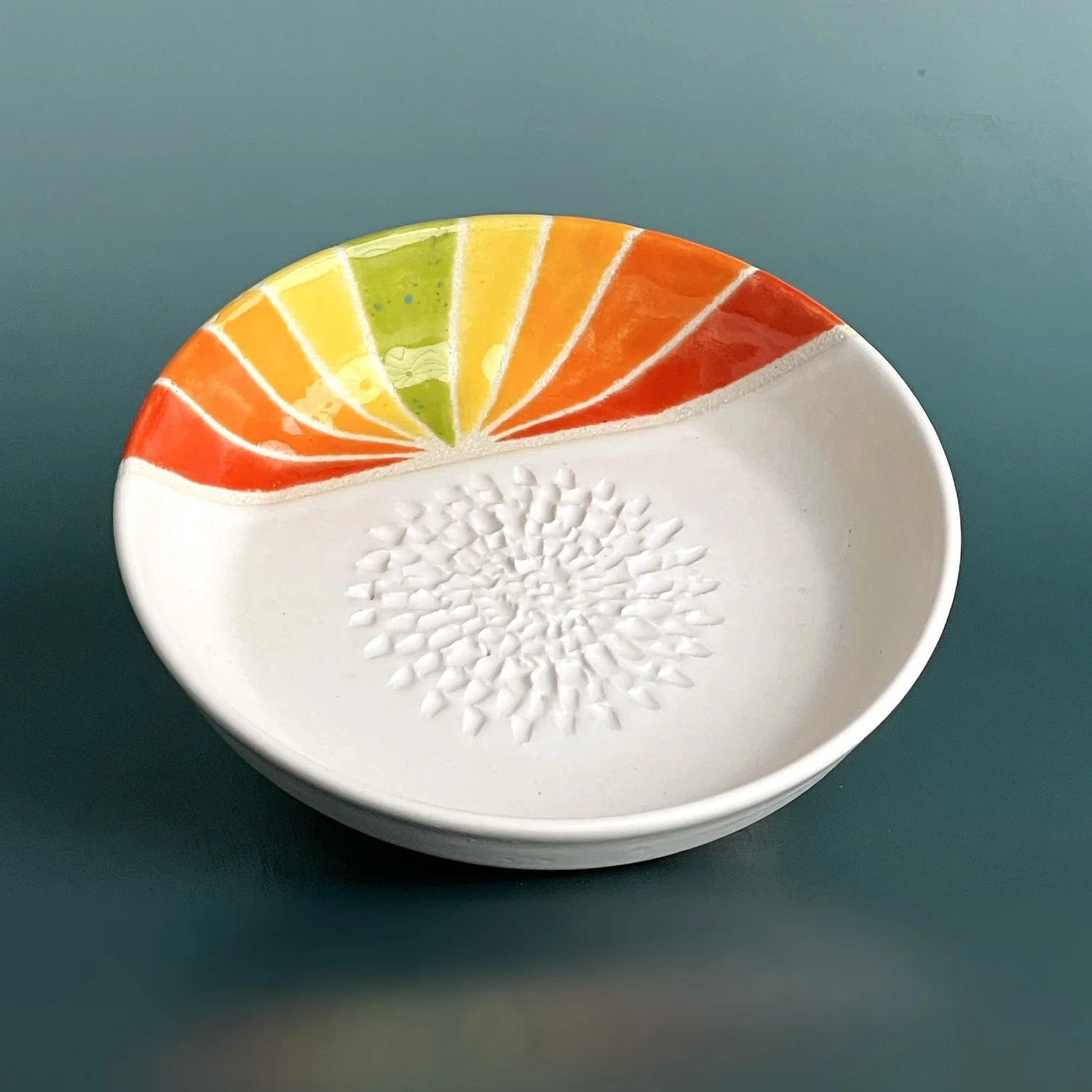 Retro Revival Collection - Handmade Ceramic Garlic Grater: Sunrise