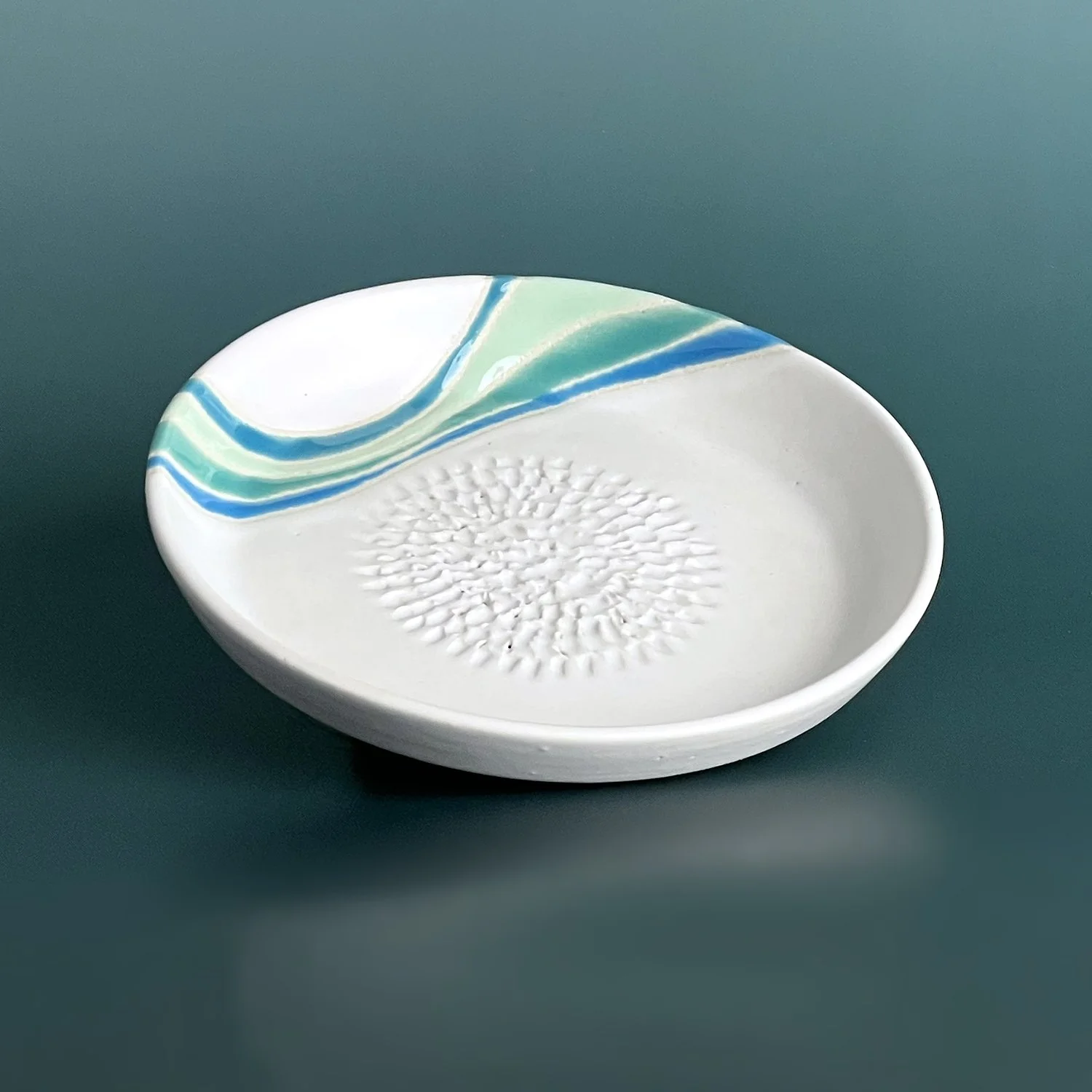 Retro Revival Collection - Handmade Ceramic Garlic Grater: Aqua Wave