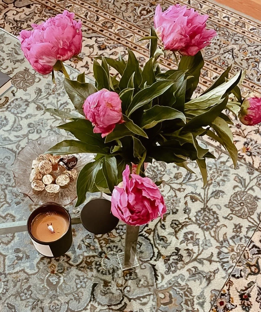 Wishing you all happy celebrations this weekend and more. 
.
.
.
.
#celebrations #mothersday #graduation #senses #happymemories #wishes #greetings #scentedcandles #gifts #light #candlesburning #evokegoodfeelings #happiness #luxury #thinzarnyc