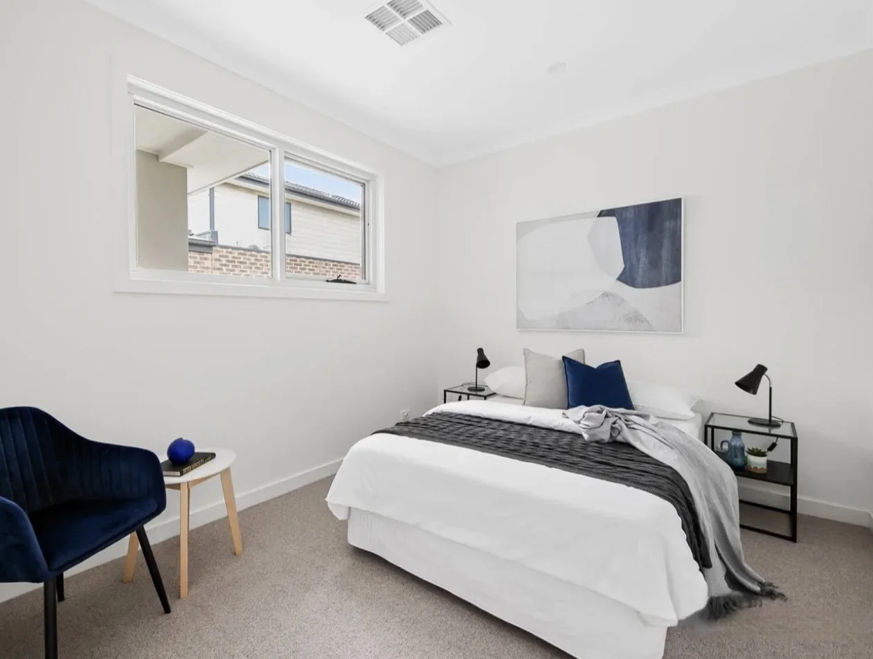 74AN-Bedroom1.jpg