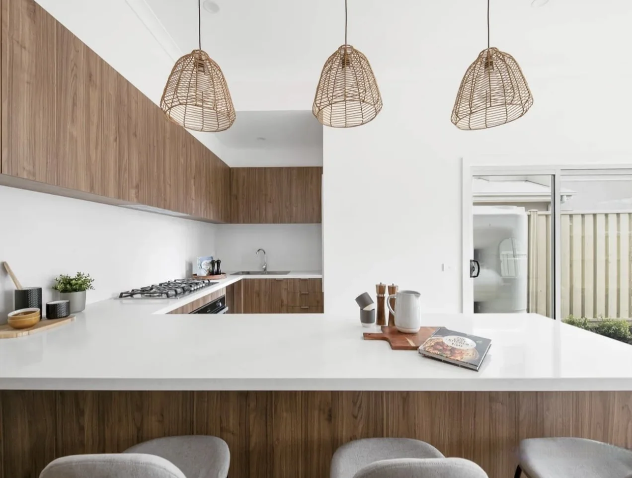 74AN-U2KitchenBenchtop.jpg