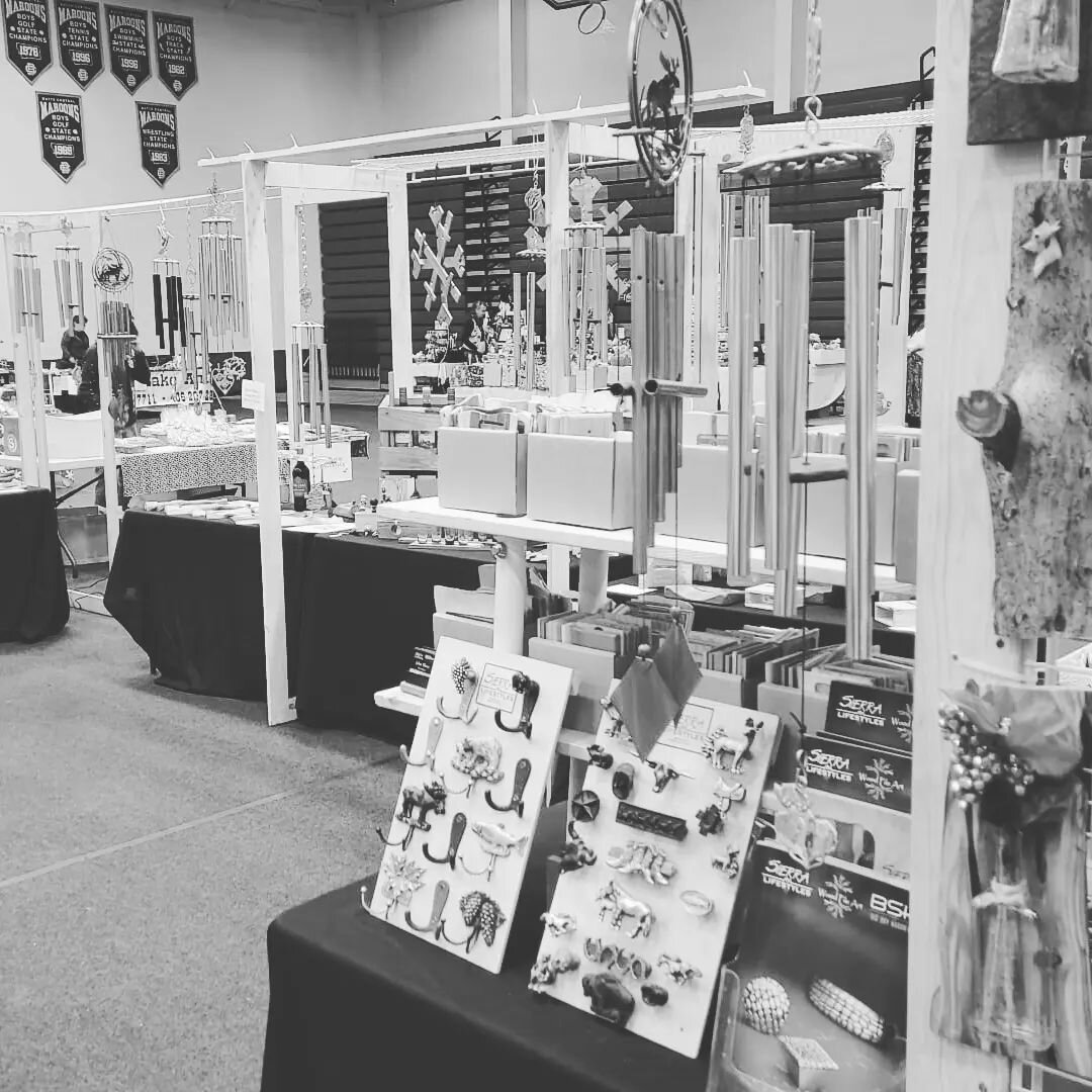 Come join us today for our craft show in Butte, MT! We have so many beautiful handmade gifts for you!

#wallplates #switchplates #wood #sustainable #diyhomedecor #interiordesign #knobs #pulls #cabinethardware #woodhardware #naturalart #chimes #woodfr